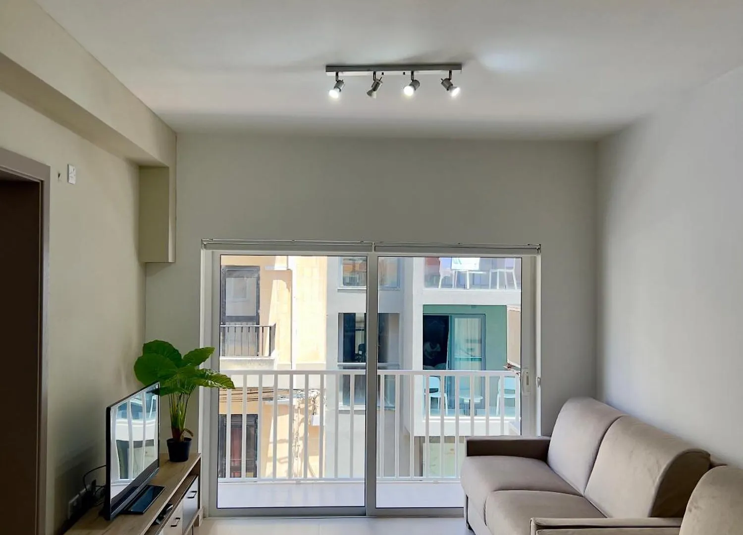 St Julians C 2 Bedroom Apartment Saint Julian's Malta